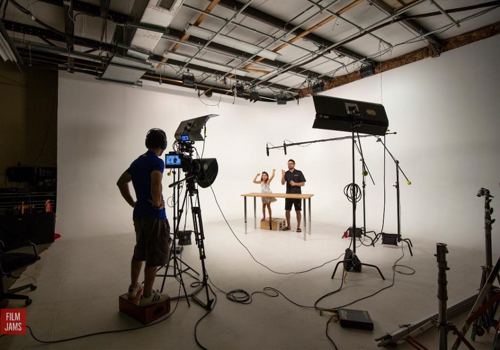Our-video-on-how-direct-child-actors-had-us-working-with-a-child-actor